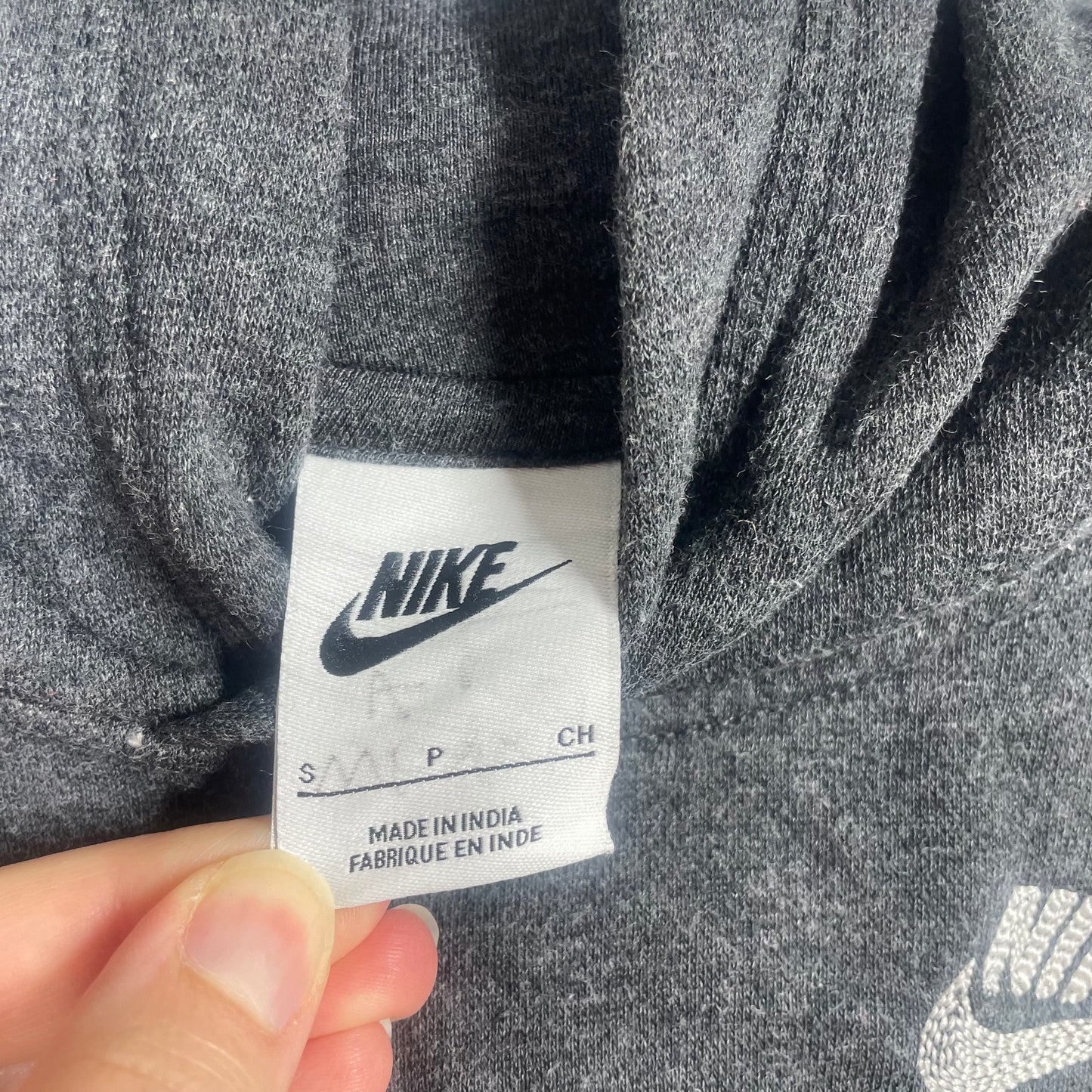 Nike Gratitude Jumper Size 7-8