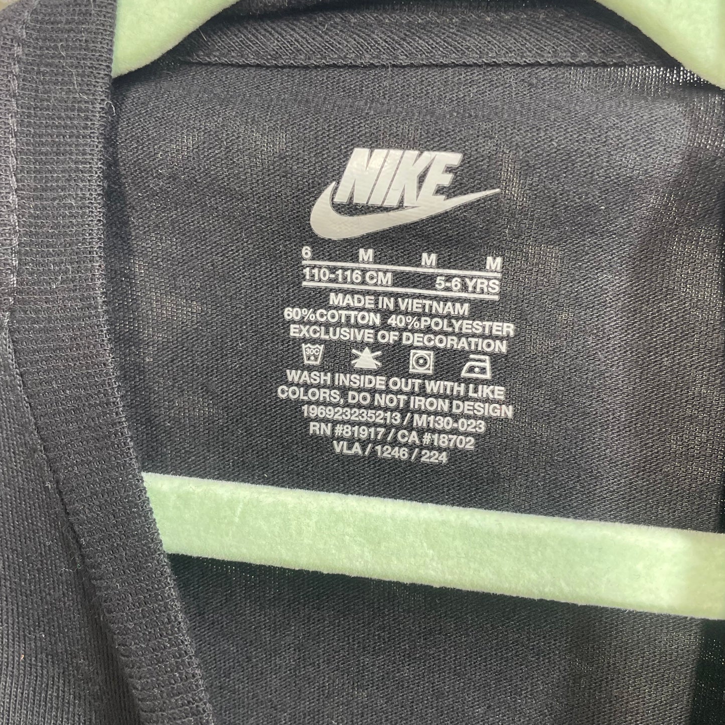 Nike Tshirt Size 5-6