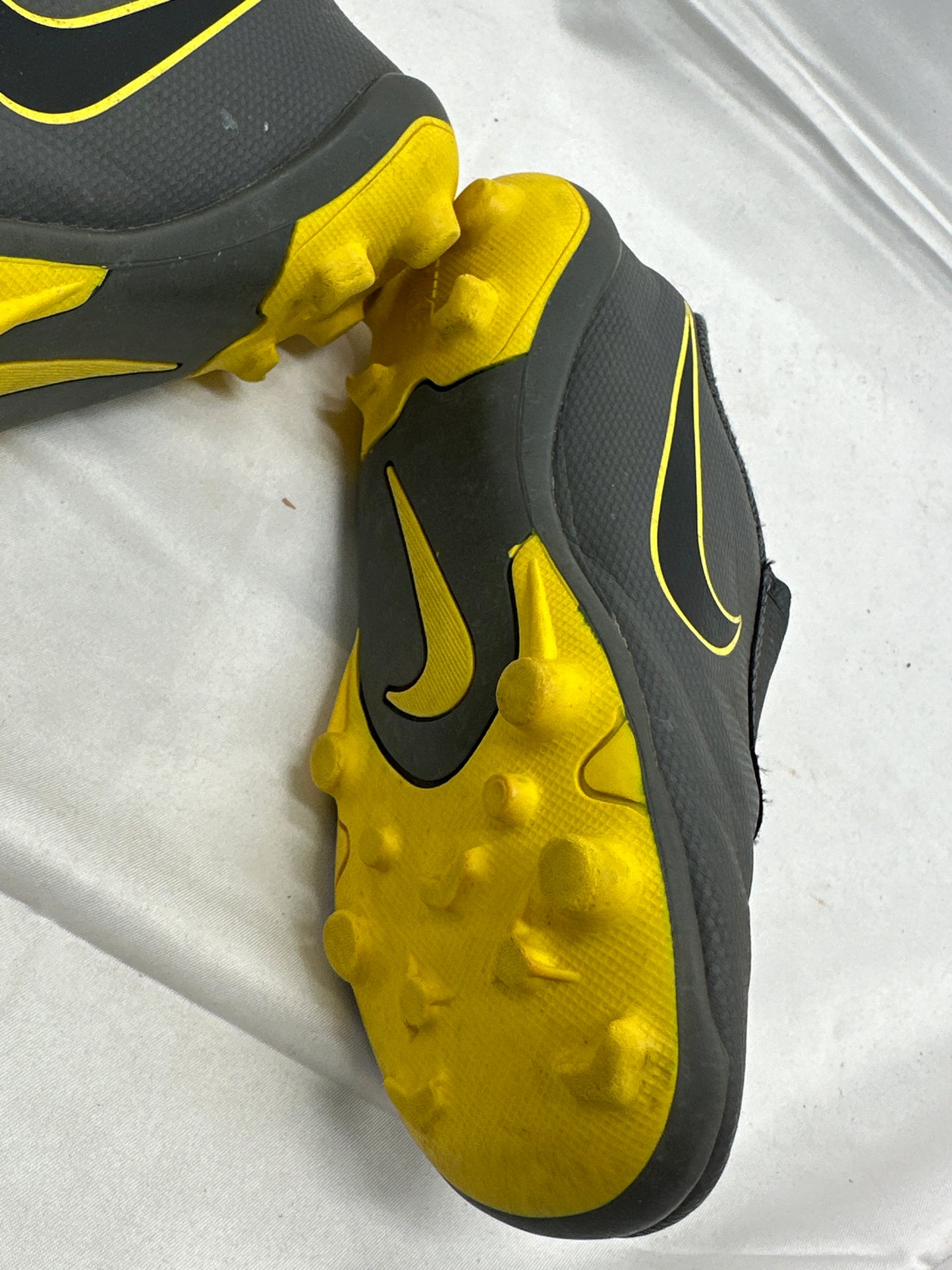 Nike Soccer Boots UK 10.5 17cm