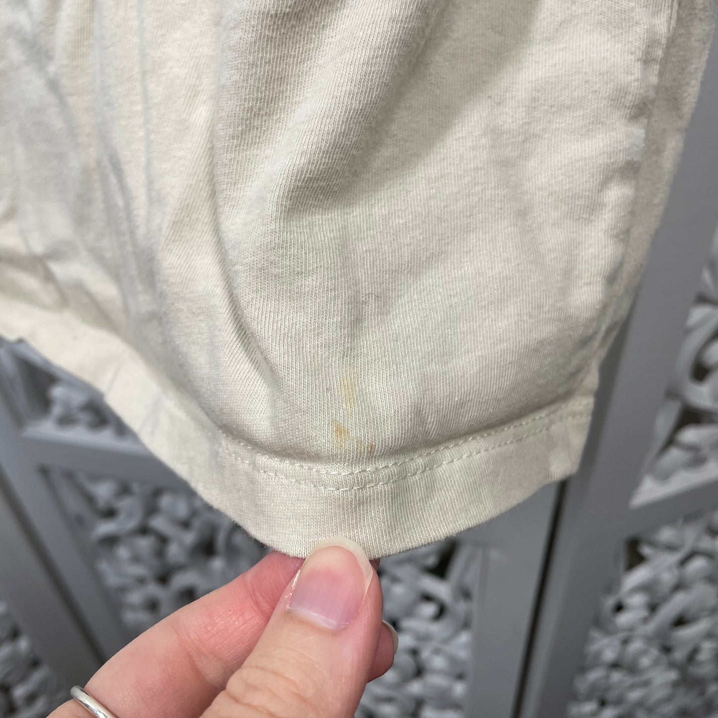 Super Mario T-shirt Size 10 (Damage)