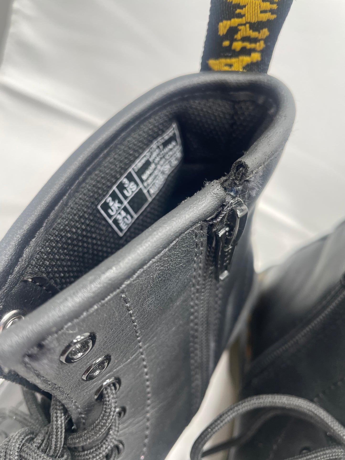 Doc martens boots size UK2 US3