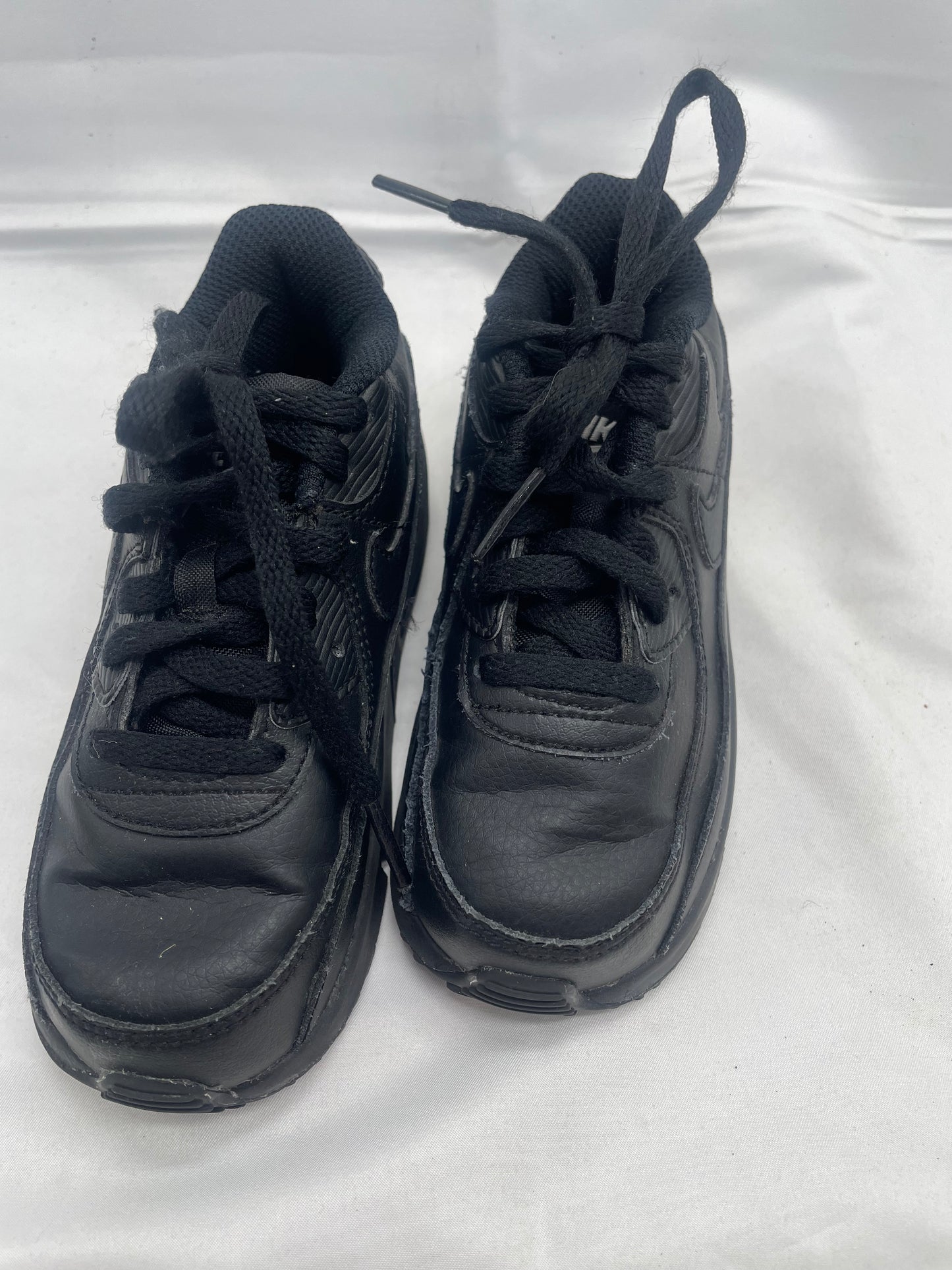 Nike max air black shoes size US 10c