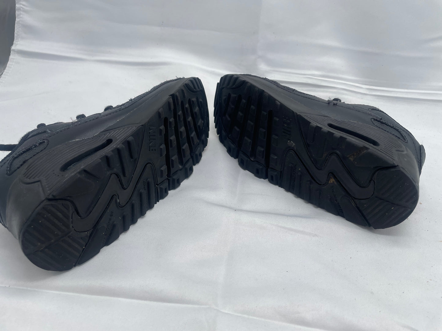 Nike max air black shoes size US 10c