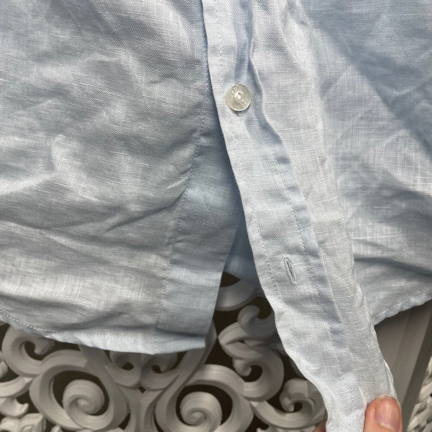 Seed Boys Long Sleeve Shirt Blue Size 6-7 (missing button)