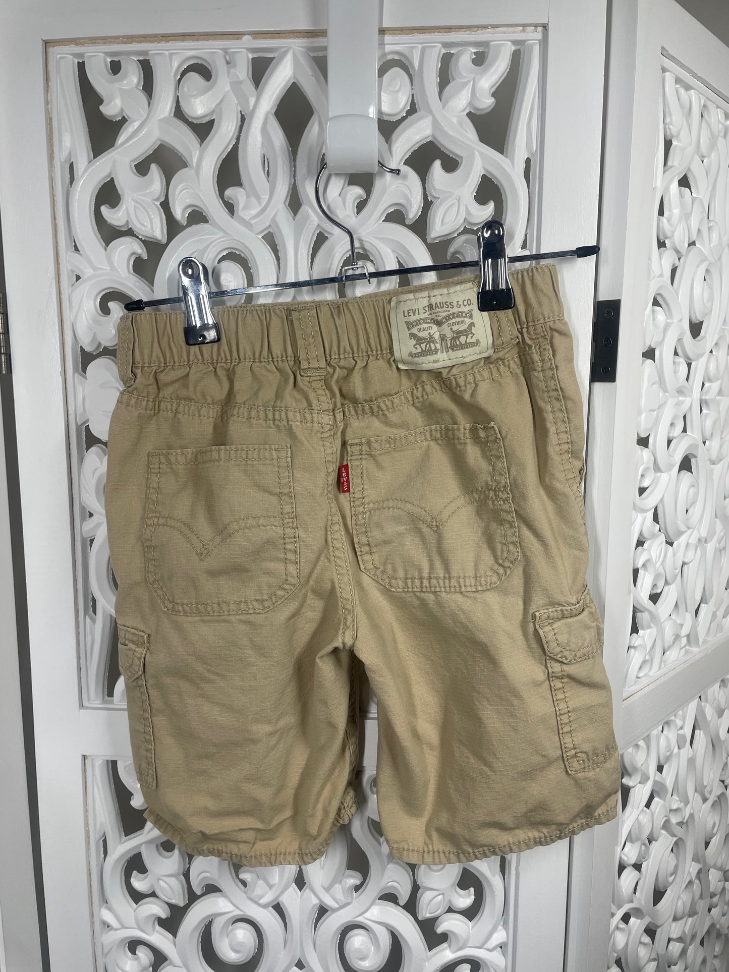 Levi Boys Shorts Size 7-8