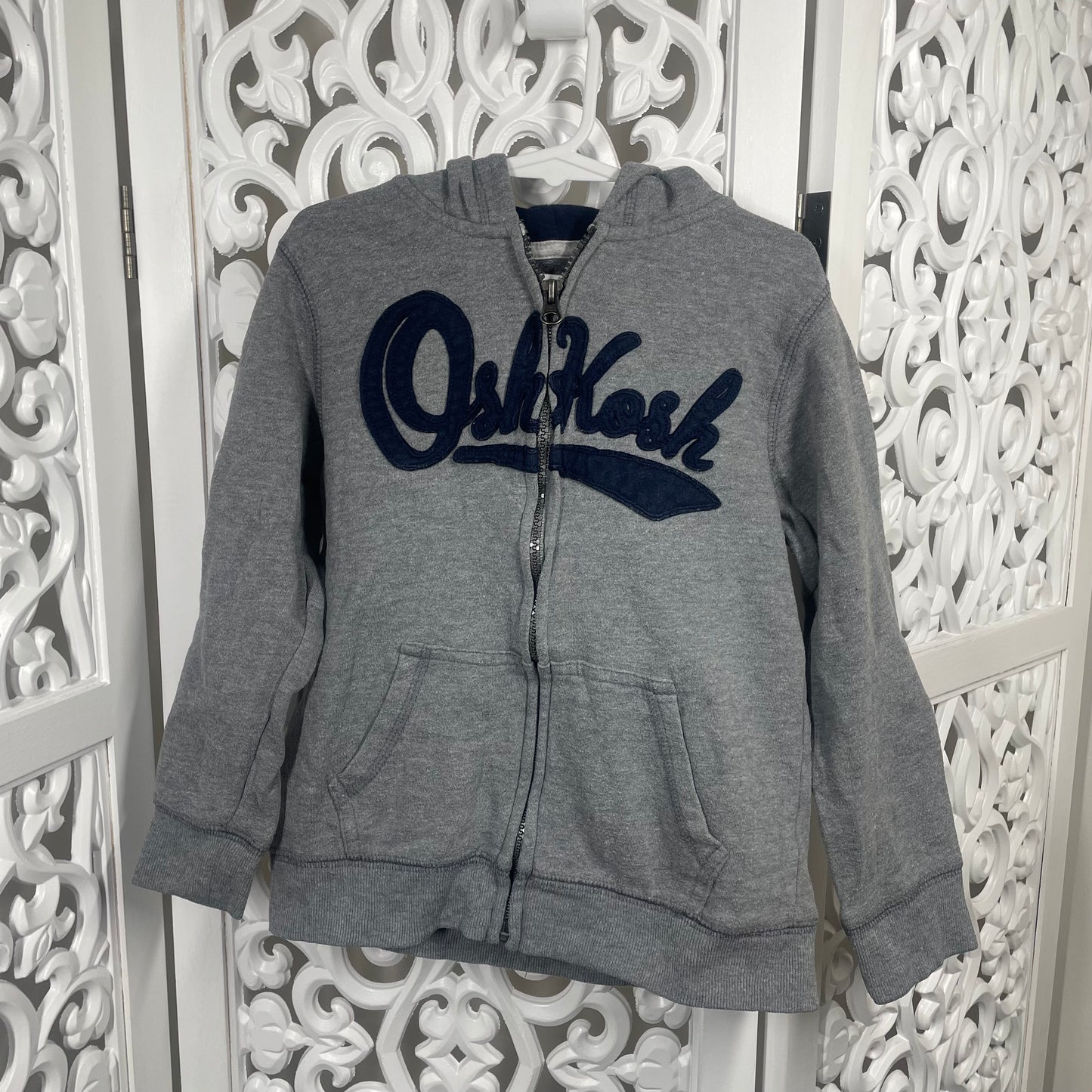 Oshkosh Boys Jumper Size 7 With Hood Full Zip