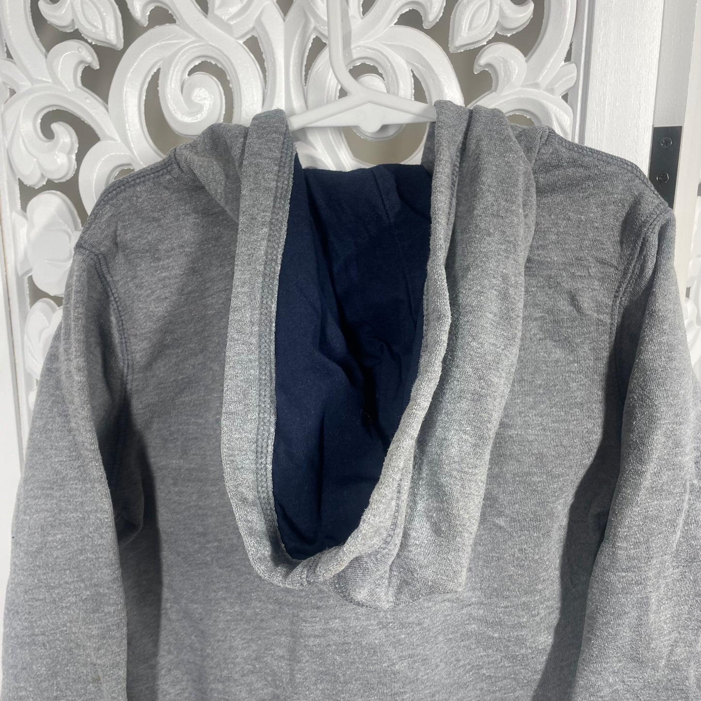 Oshkosh Boys Jumper Size 7 With Hood Full Zip