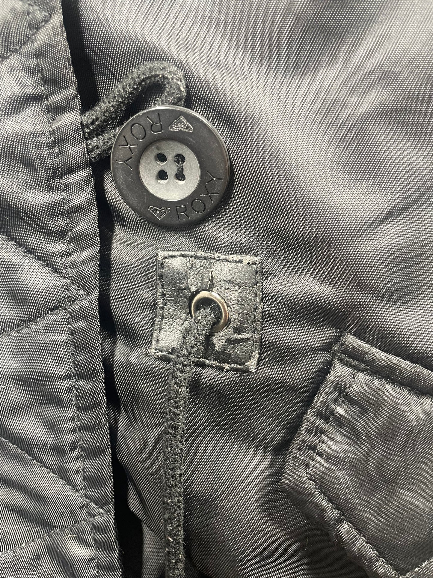 Roxy Girls Jacket Sz 10 (has small damage)