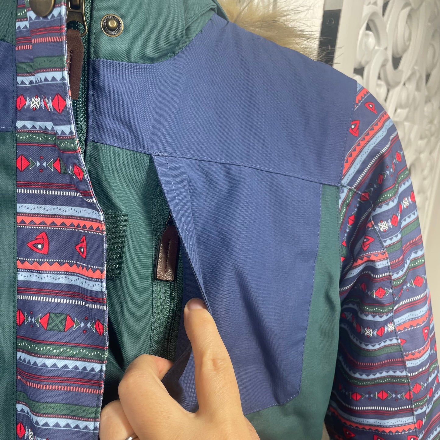 Crane Snow Jacket Size 10