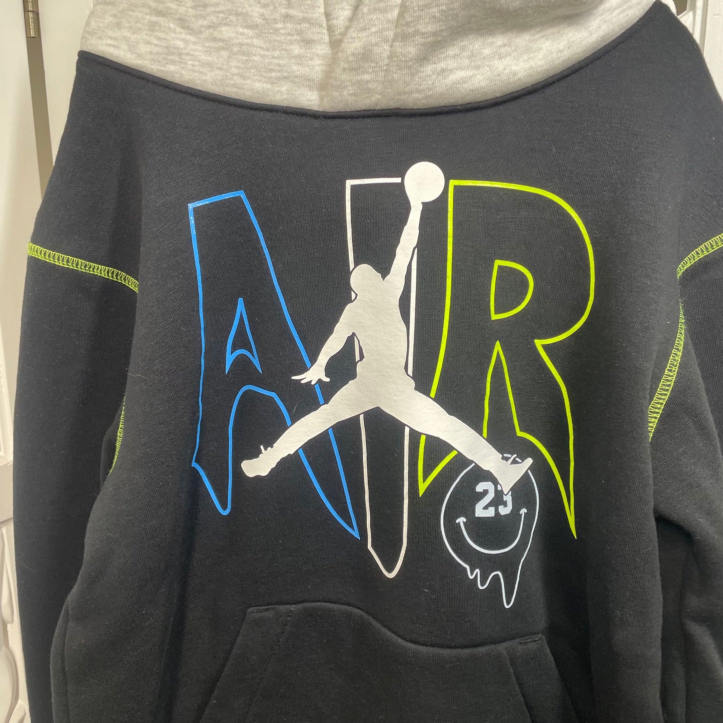 Jordan Air Boys Hooded Jumper Size 10-12