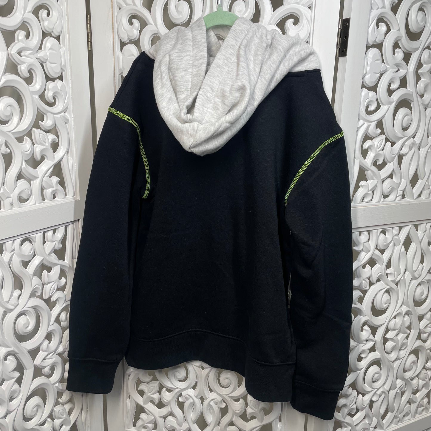 Jordan Air Boys Hooded Jumper Size 10-12