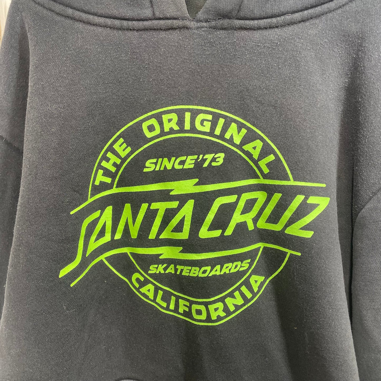 Santa Cruz Boys Hooded Jumper Size 14