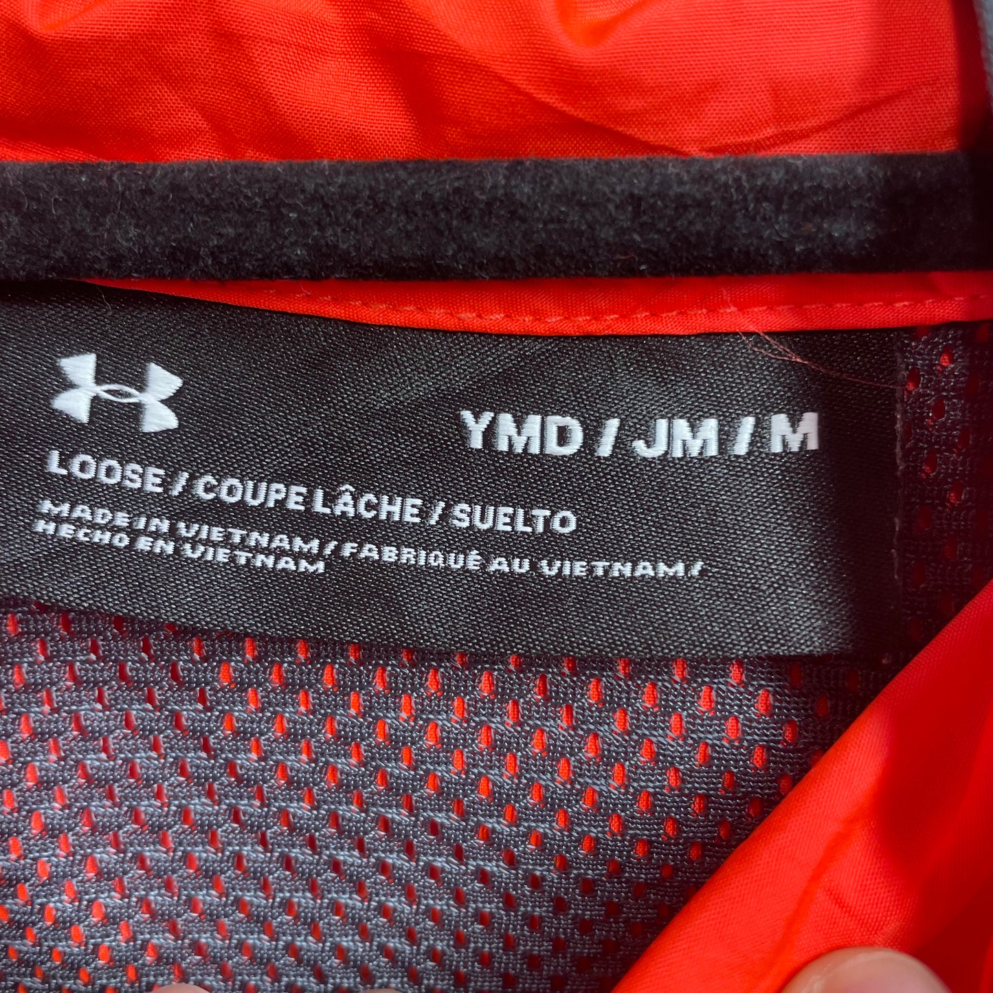 Under Armour Jacket Size Medium 10-12