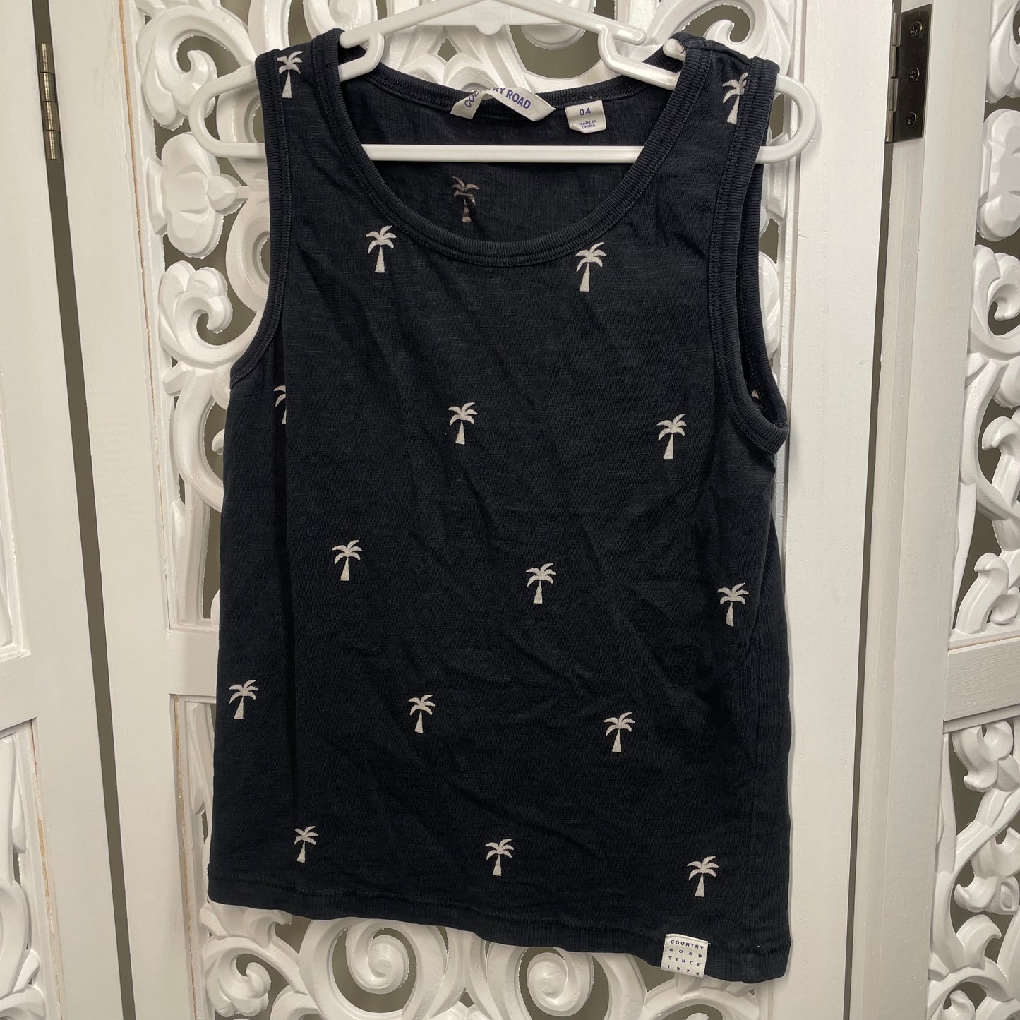Country Road Singlet Size 4