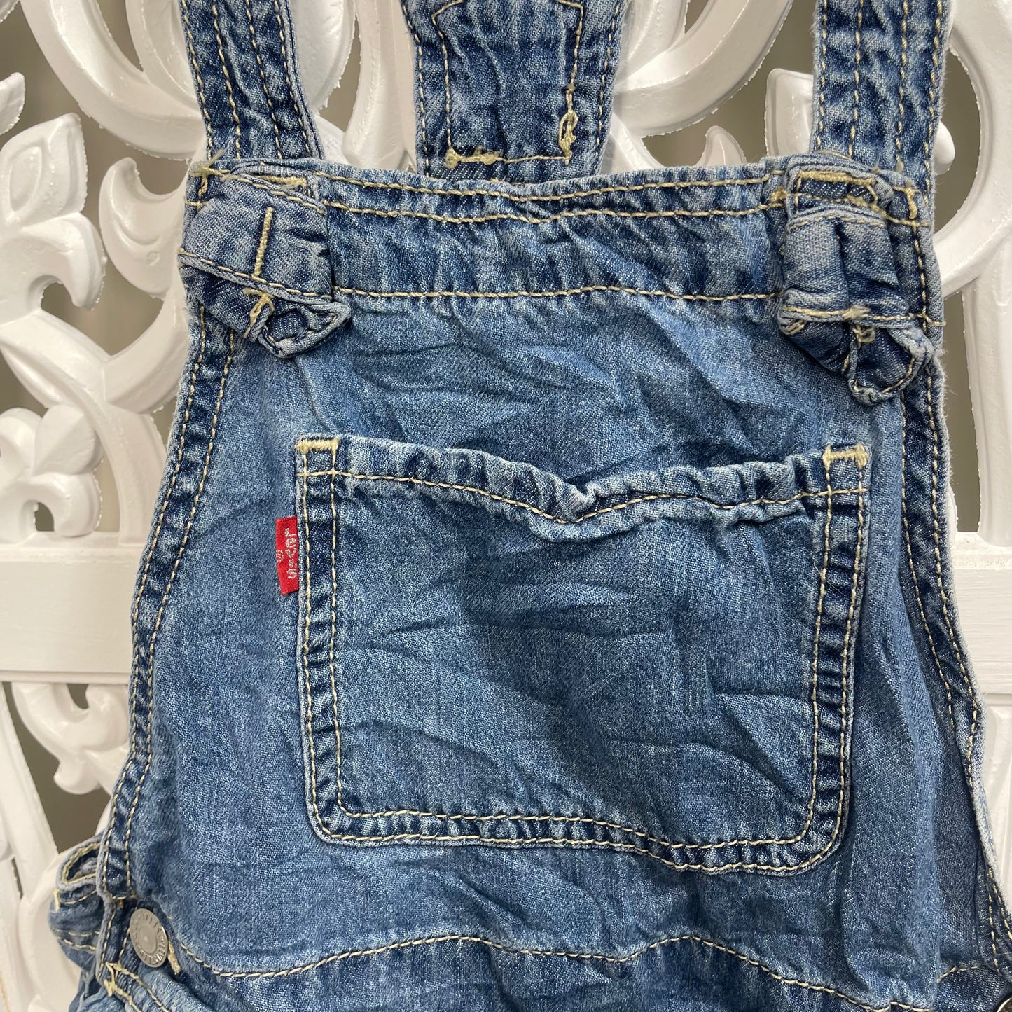 Levis Shortalls Size 8