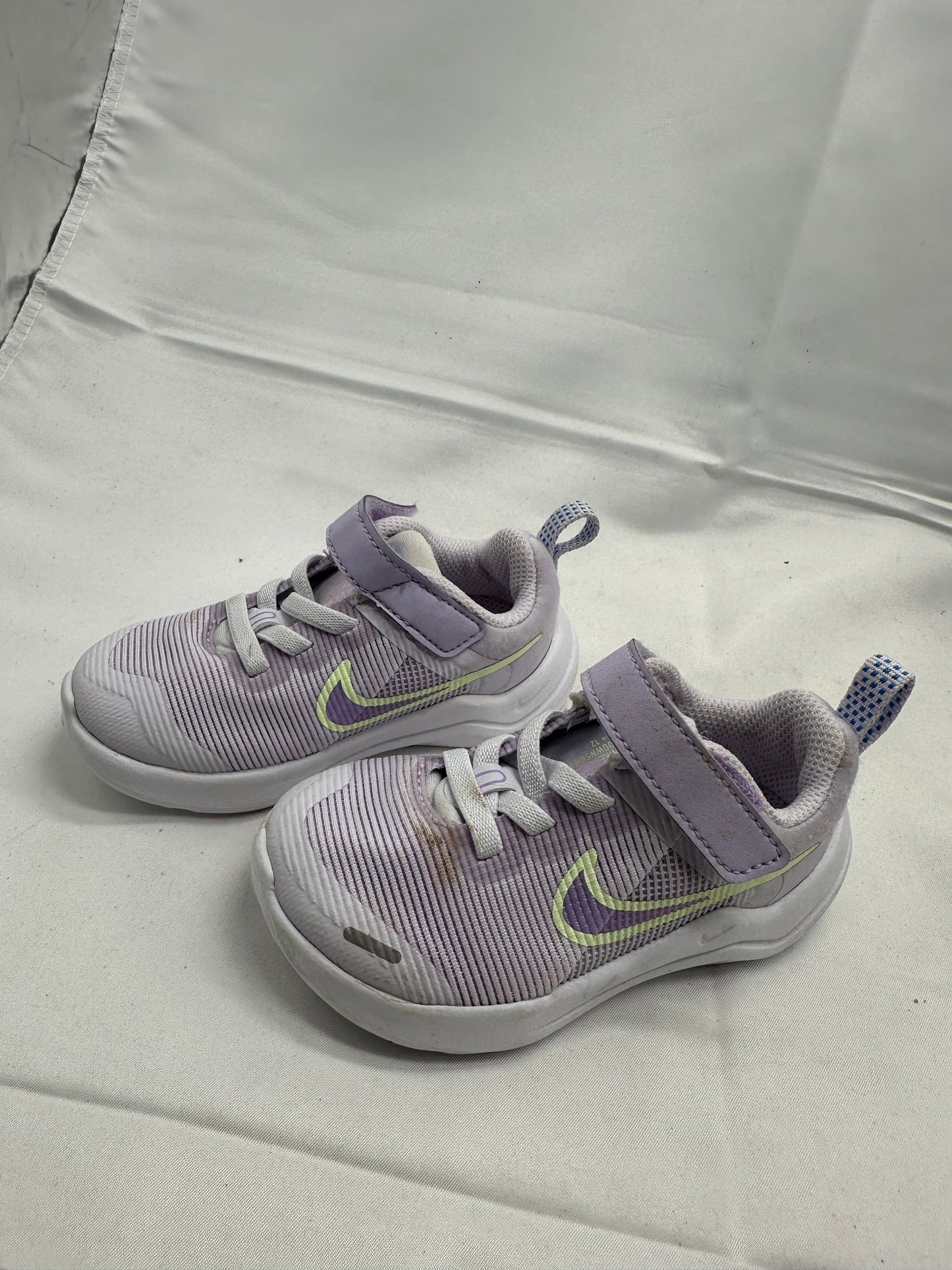 Nike Toddler Girls Shoes Sz 5.5 12cm