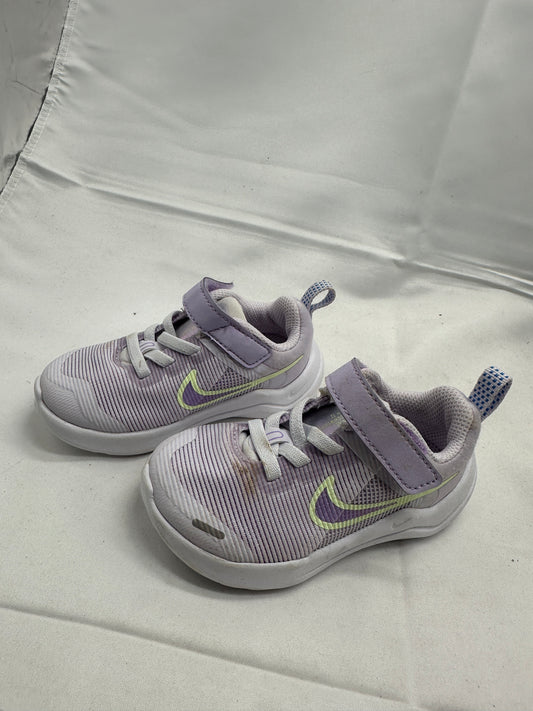Nike Toddler Girls Shoes Sz 5.5 12cm
