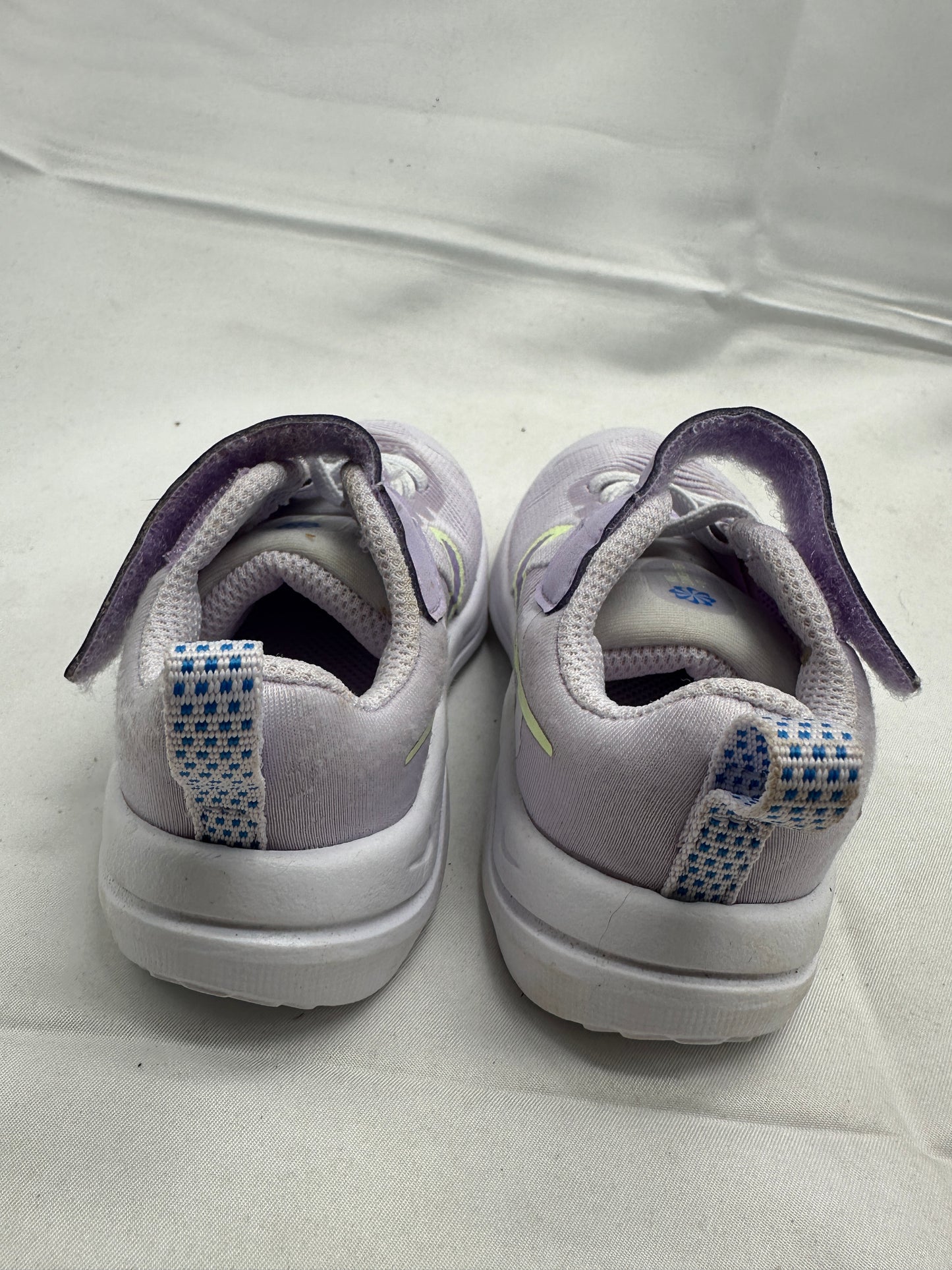 Nike Toddler Girls Shoes Sz 5.5 12cm
