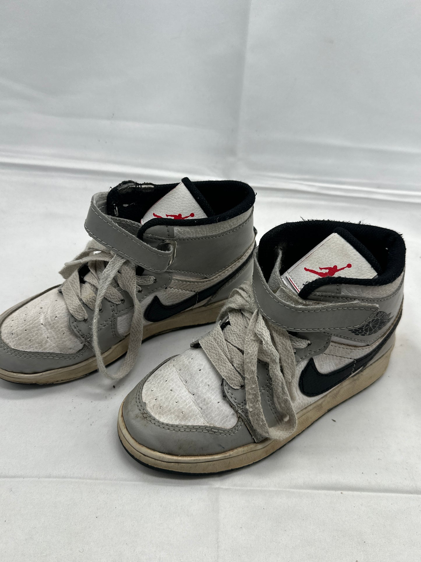 Nike Jordan Air Sneakers Sz 8