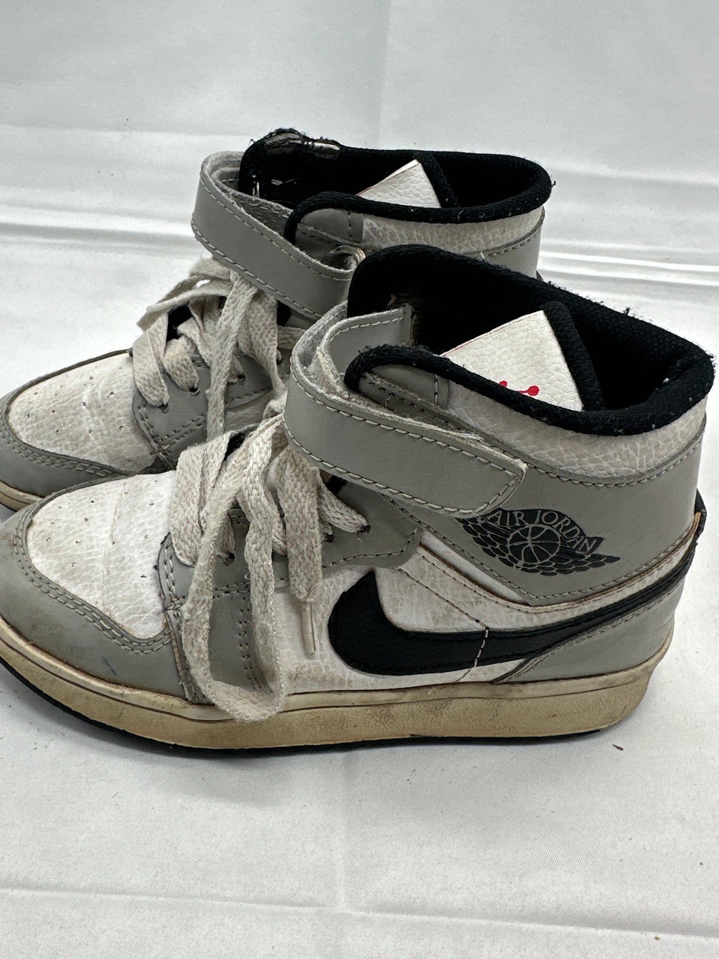 Nike Jordan Air Sneakers Sz 8