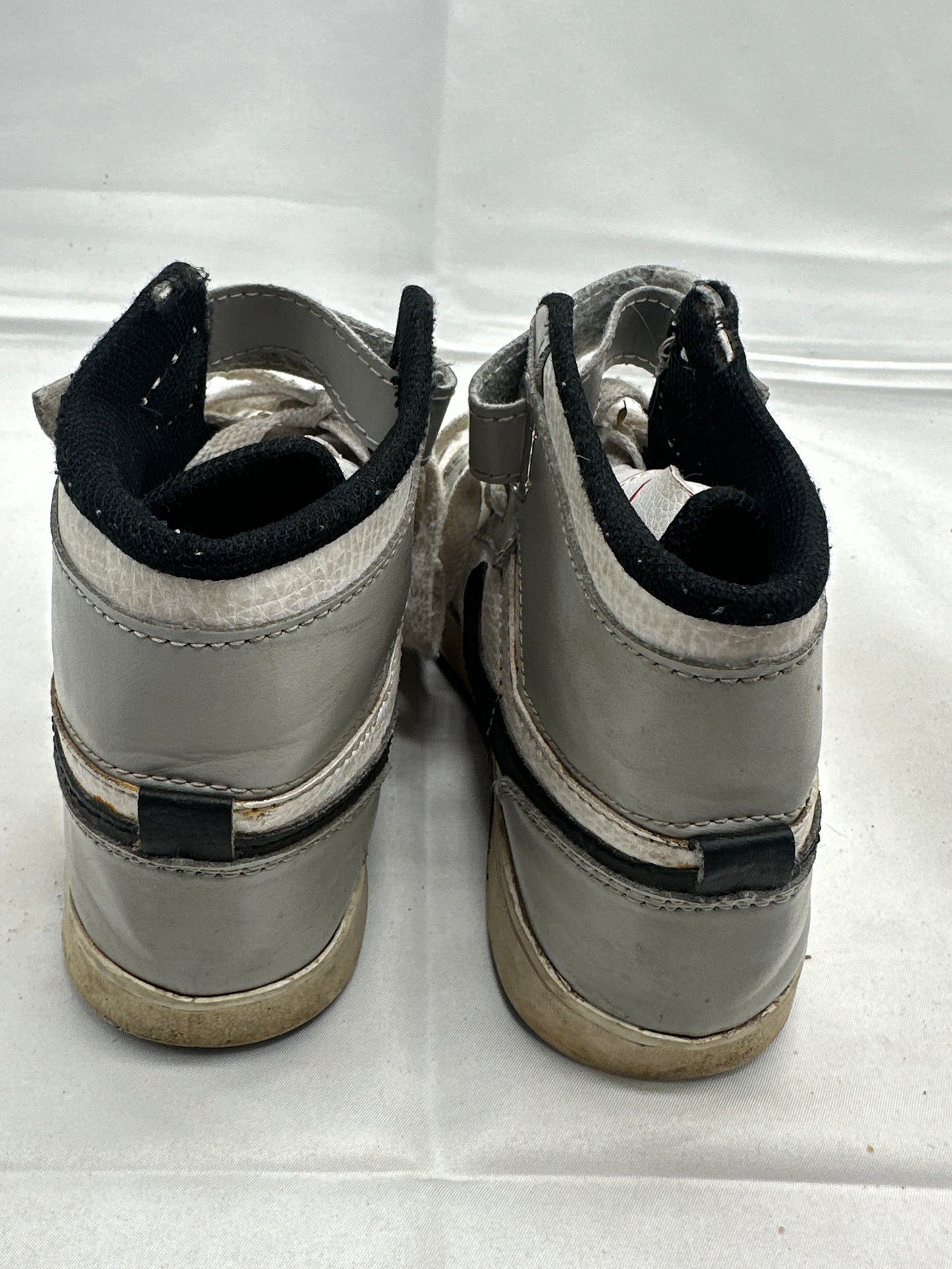 Nike Jordan Air Sneakers Sz 8