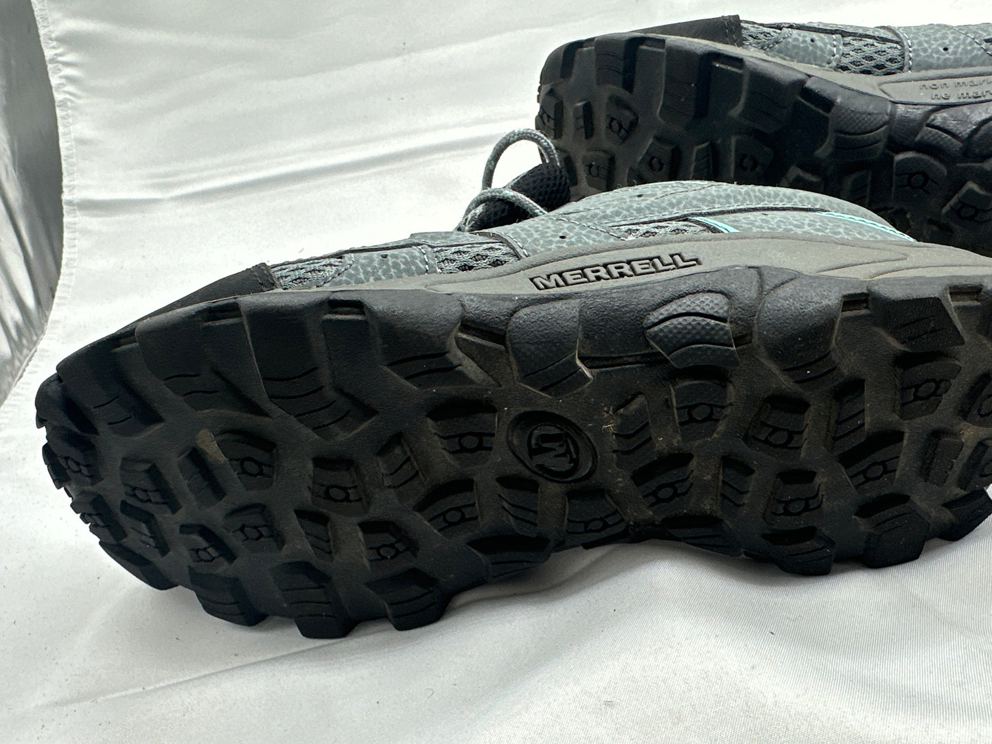 Merrell Child Sneakers Core Moab Low Lace Hiking Shoes Sz 3