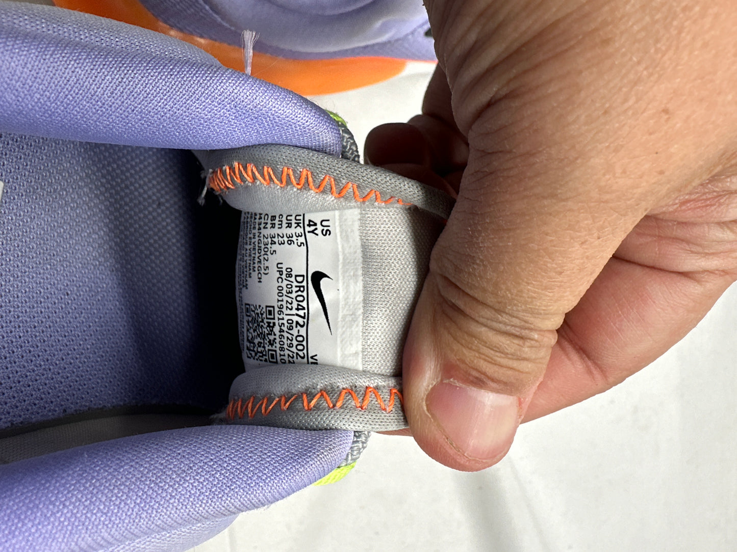 Nike Run Flow Sneakers Running Shoes Sz 3.5