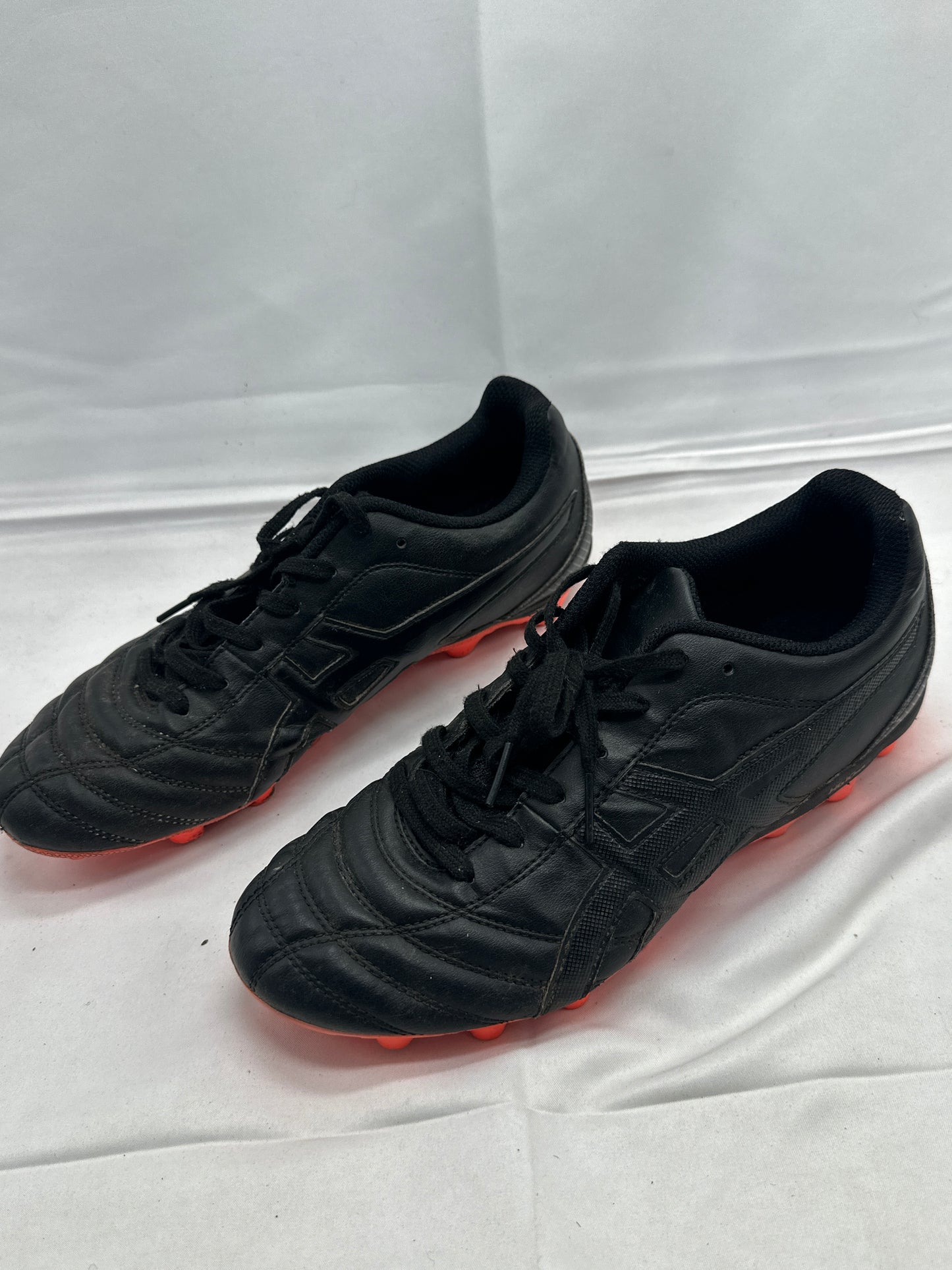 Asics Soccer Cleats Football Boots Sz 5 24.5cm
