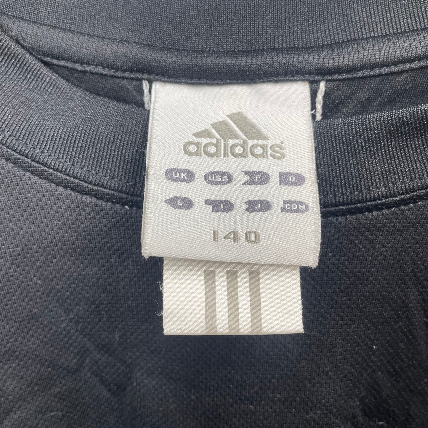 Adidas Long Sleeve Top Size 140 size 10 (damage)