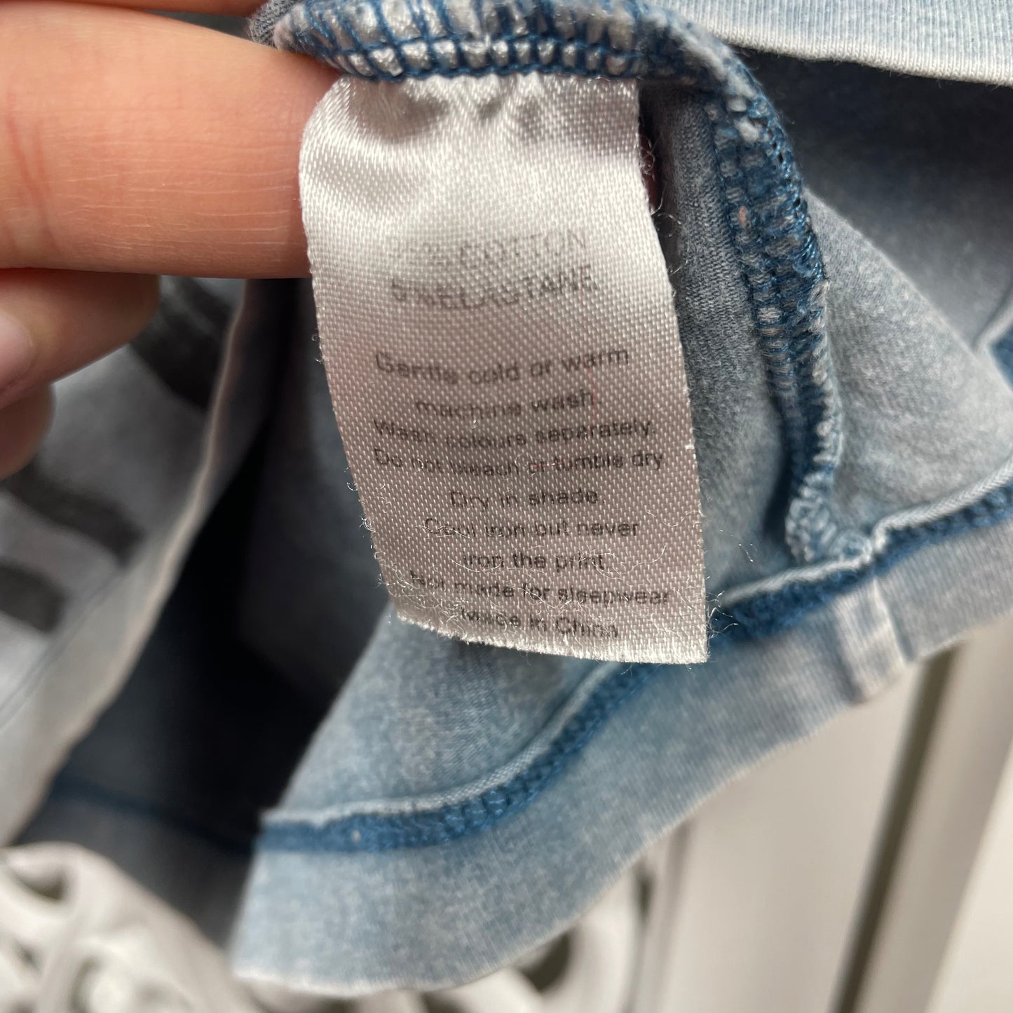 Minti Boys Tshirt Size 4