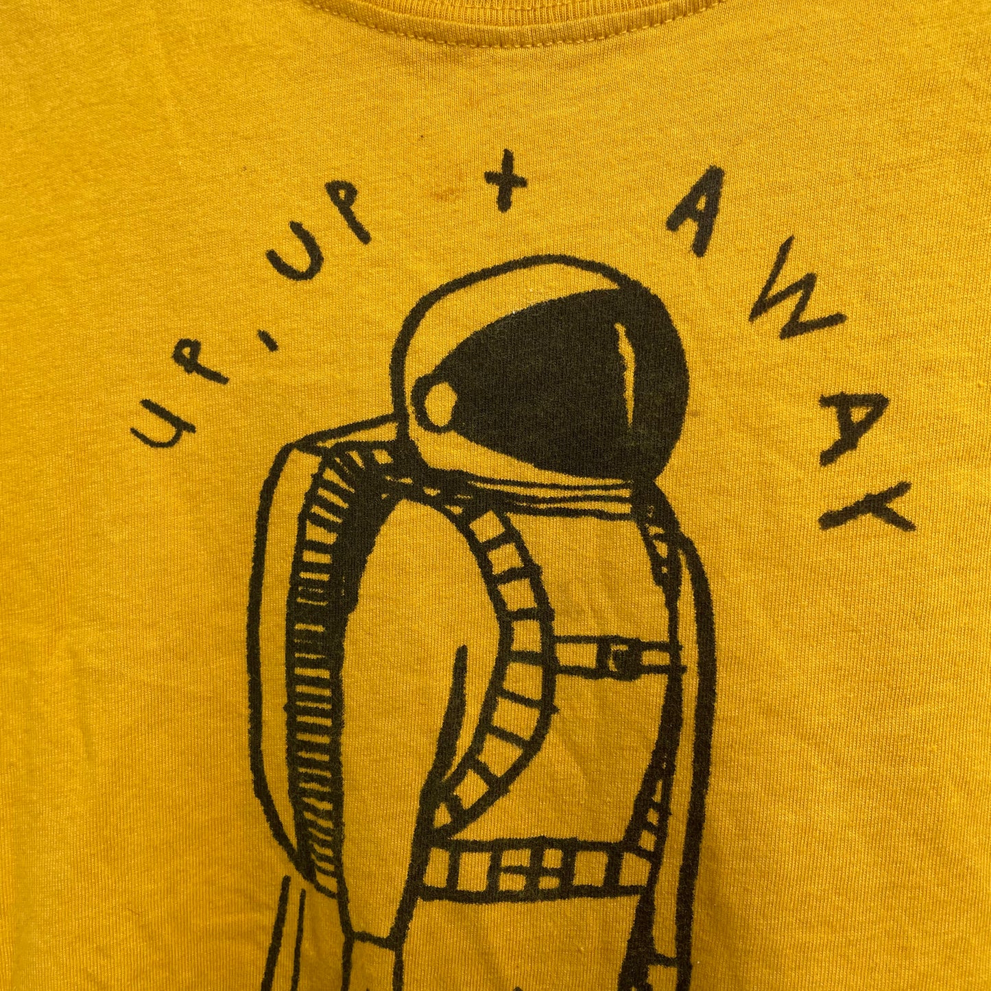 Minti Boys Tshirt Size 4