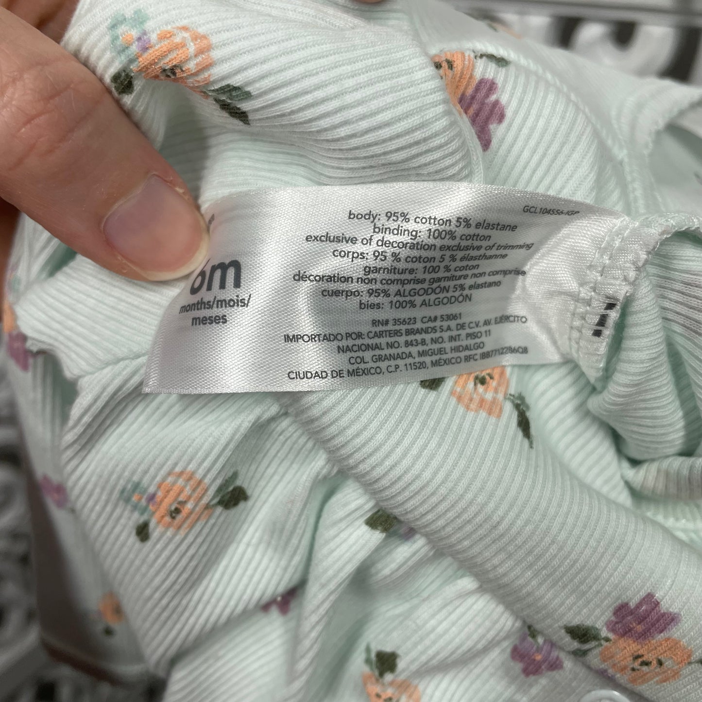 Carters Girls Onesie Sz 6m