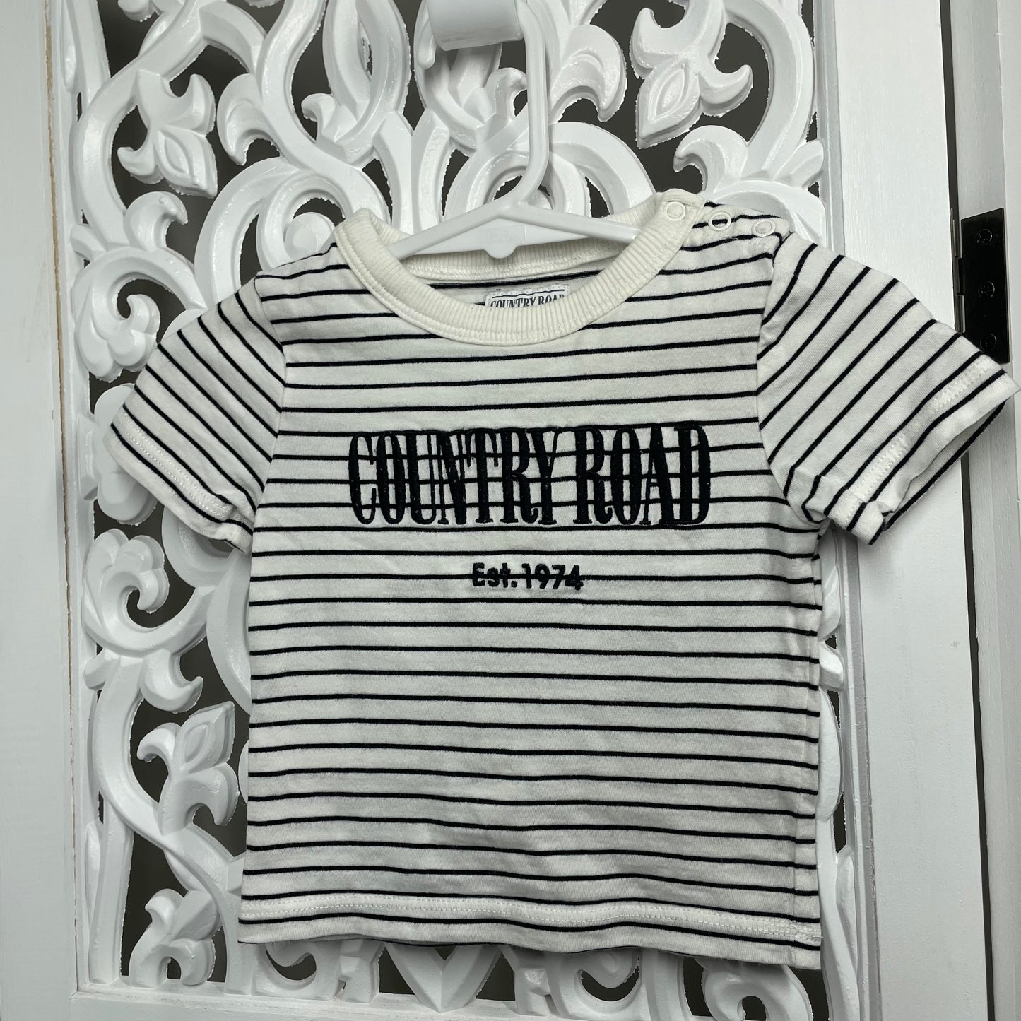 Country Road Tshirt Size 0-3M Sz 000
